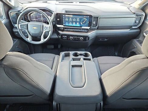 Used 2025 Chevrolet Silverado 1500 LT image 18