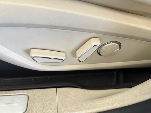 Used 2015 Lincoln MKC FWD w/ Equipment Group 102A Reserve image 45