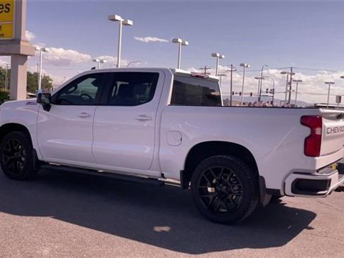 Used 2022 Chevrolet Silverado 1500 RST image 7