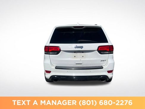 Used 2015 Jeep Grand Cherokee SRT w/ Luxury Group II AWD/4WD image 4