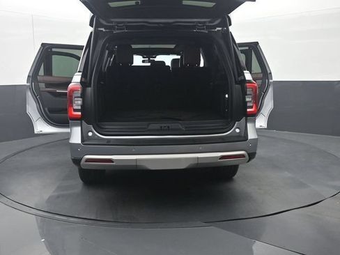 Used 2023 Ford Expedition Max Limited AWD/4WD image 40