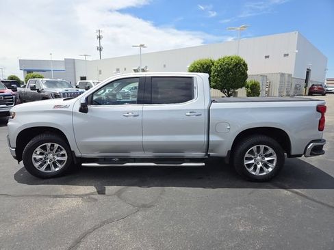 Used 2020 Chevrolet Silverado 1500 LTZ w/ LTZ Premium Package AWD/4WD image 24
