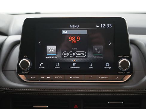 Used 2026 Nissan Rogue SV AWD/4WD image 16