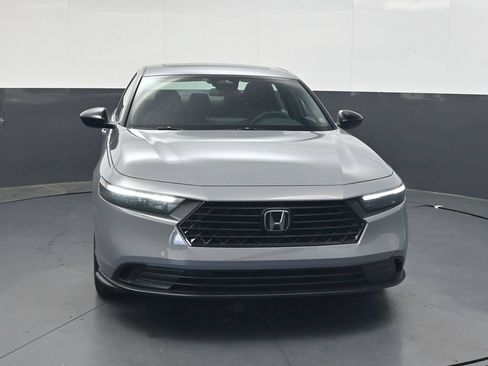 Certified 2025 Honda Accord Sport image 9