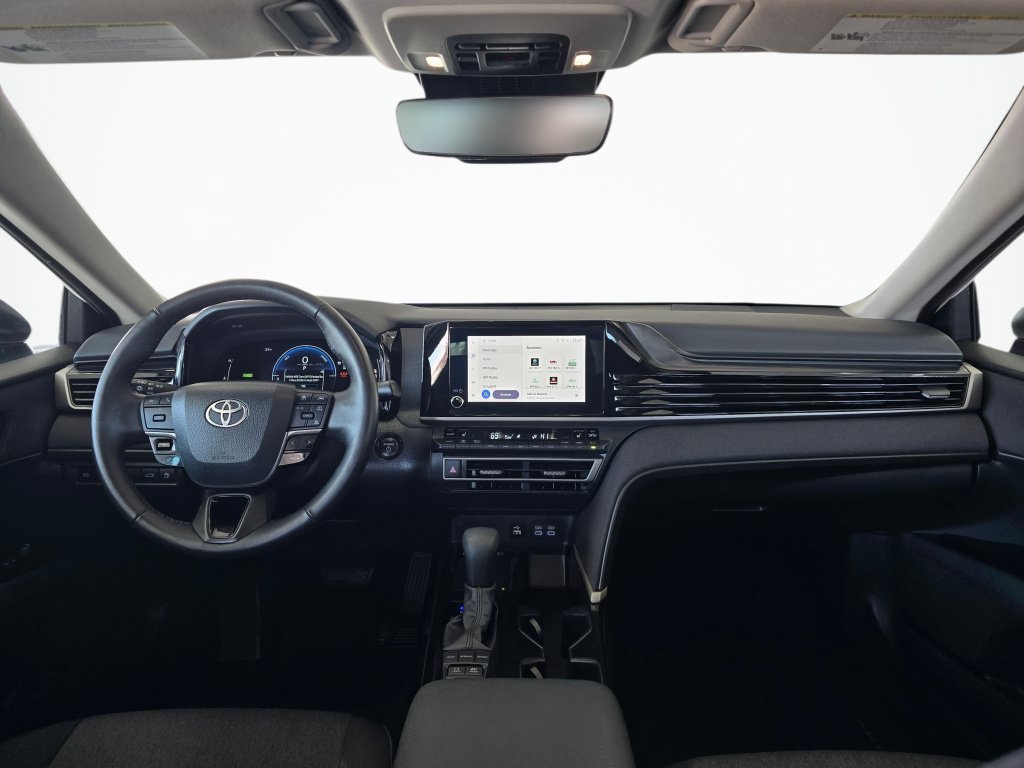 Used 2025 Toyota Camry LE w/ Convenience Package FWD image 34