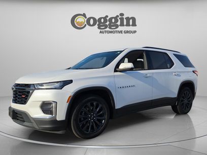 Used 2023 Chevrolet Traverse RS w/ LPO, Floor Liner Package