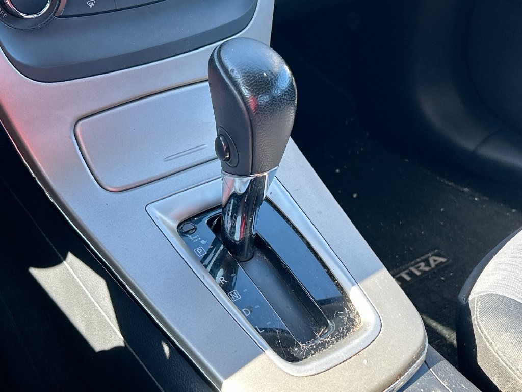 Used 2015 Nissan Sentra SV w/ Navigation Package FWD image 24
