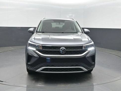 Used 2022 Volkswagen Taos SE FWD image 38