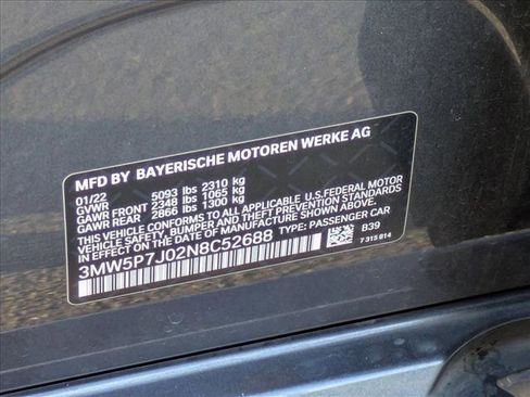 Used 2022 BMW 330e w/ Driving Assistance Package image 26