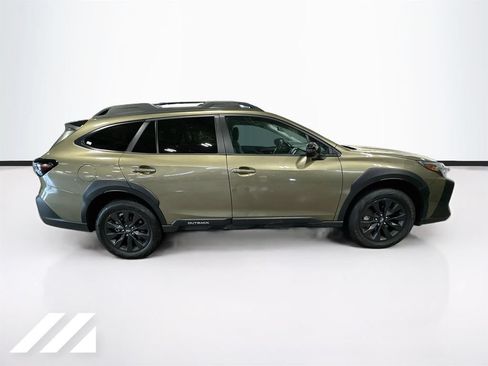 Used 2024 Subaru Outback Onyx Edition AWD/4WD image 4