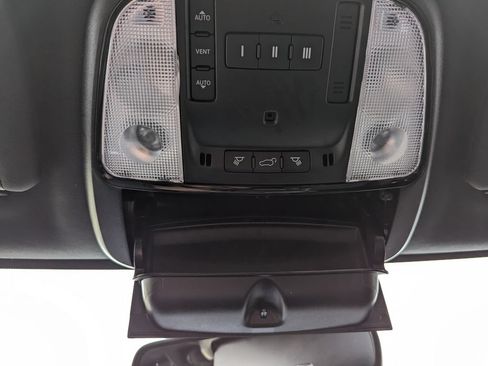 Used 2022 Dodge Durango GT AWD/4WD image 22