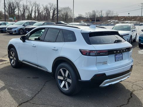 New 2026 Honda Prologue Touring image 3