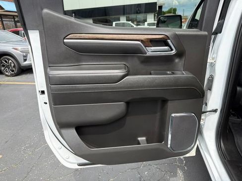 Certified 2024 GMC Sierra 1500 Elevation w/ LPO, GMC Protection Package AWD/4WD image 13