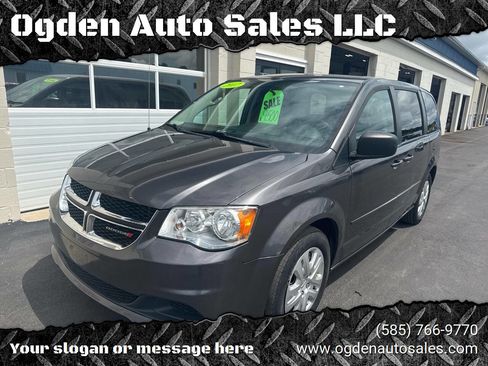 Used 2017 Dodge Grand Caravan SE image 1