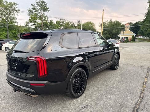 Used 2021 Kia Telluride EX w/ EX Premium Package AWD/4WD image 8