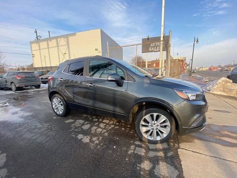 Used 2017 Buick Encore Preferred image 5