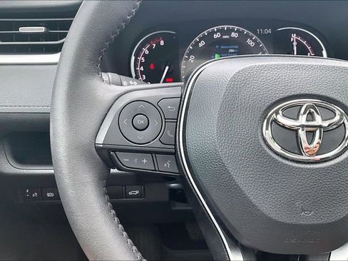 Used 2025 Toyota RAV4 XLE Premium w/ Weather Package AWD/4WD image 11
