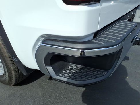 Used 2022 GMC Sierra 1500 Pro w/ Pro Value Package image 10