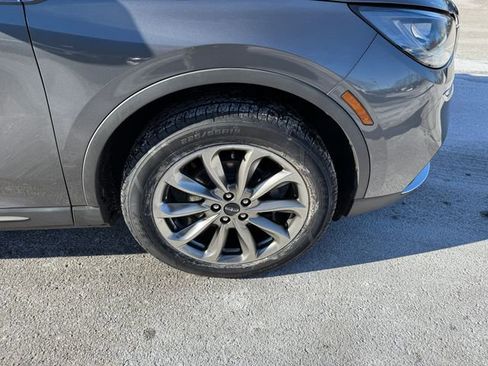 Used 2021 Lincoln Corsair AWD w/ Premium Package image 26