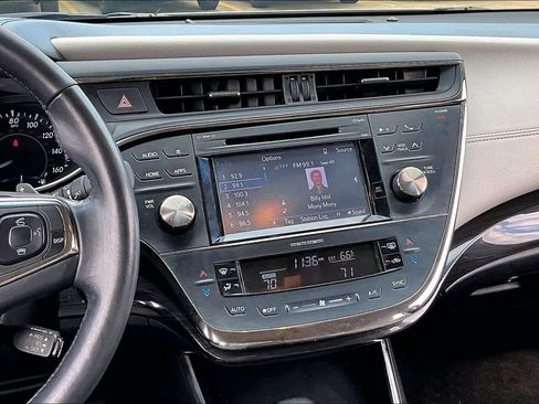 Used 2015 Toyota Avalon XLE Touring image 7