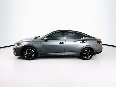 Used 2025 Nissan Sentra SV w/ All-Weather Package image 4