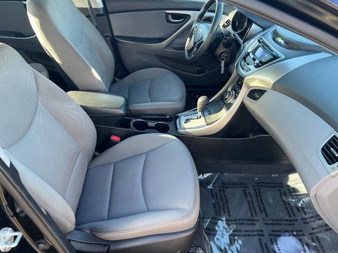 Used 2013 Hyundai Elantra GLS w/ Preferred Pkg FWD image 25
