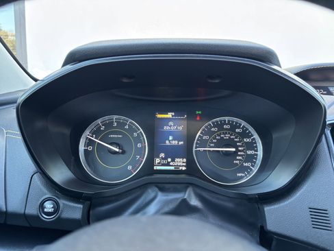 Used 2022 Subaru Crosstrek 2.5i Sport w/ Moonroof Package image 27