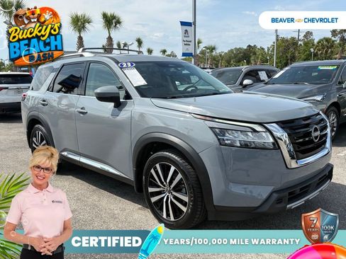 Used 2023 Nissan Pathfinder Platinum w/ Cargo Package AWD/4WD image 9