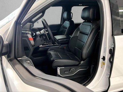 Used 2024 Ford F150 Raptor AWD/4WD image 27