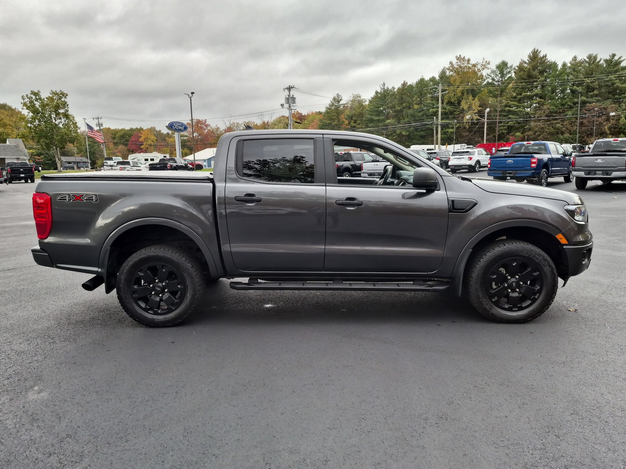 Used 2019 Ford Ranger XLT w/ Equipment Group 302A Luxury AWD/4WD image 2