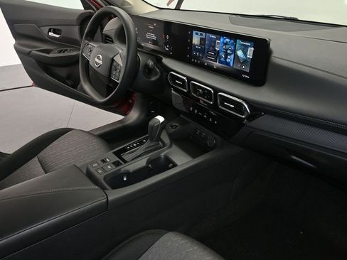Used 2026 Nissan Sentra SV w/ Floor Mat Package FWD image 11