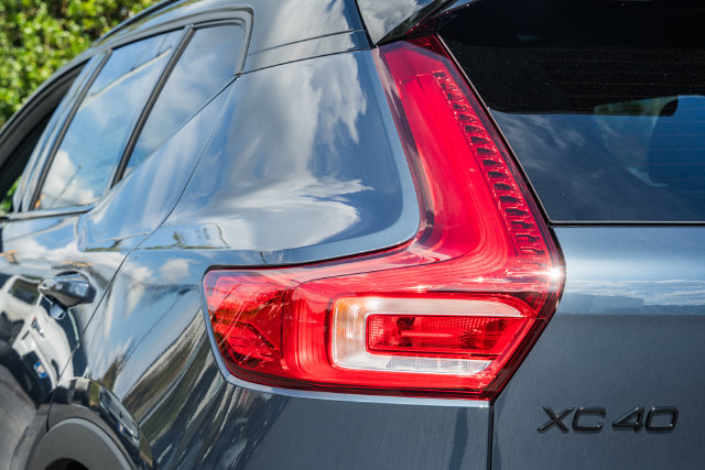 New 2026 Volvo XC40 B5 Ultra w/ Protection Package Premier AWD/4WD image 8