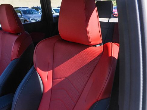 Certified 2025 BMW X1 xDrive28i w/ Convenience Package image 25