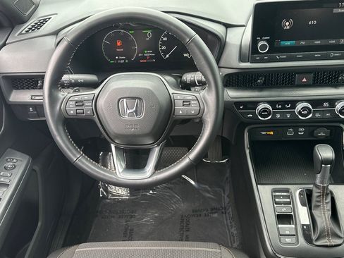 Used 2025 Honda CR-V Sport image 28