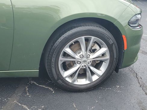 Certified 2022 Dodge Charger SXT w/ Cold Weather Package AWD/4WD image 6