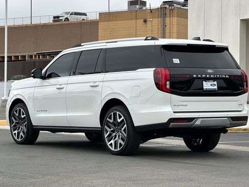 New 2026 Ford Expedition Max Platinum w/ Platinum Ultimate Package AWD/4WD image 5
