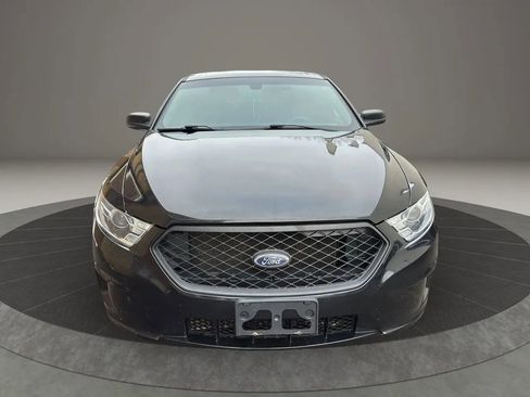 Used 2017 Ford Taurus Police Interceptor AWD image 2