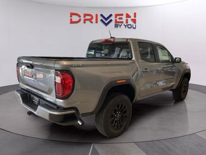 New 2026 GMC Canyon Elevation w/ Convenience Package