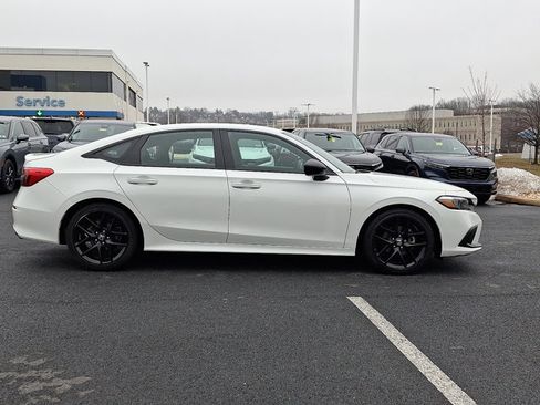 Certified 2024 Honda Civic Sport image 7