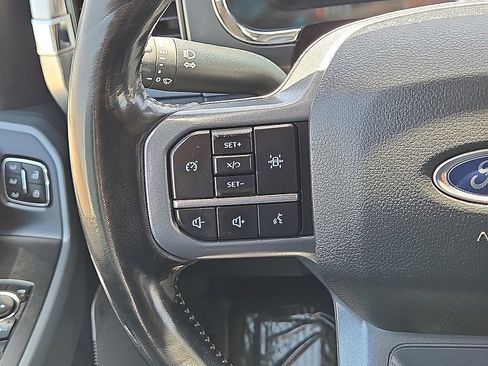 Used 2022 Ford F150 Lariat AWD/4WD image 17