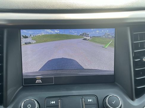 Used 2023 GMC Acadia AT4 w/ Preferred Package AWD/4WD image 35