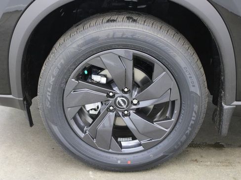 New 2026 Nissan Rogue SV FWD image 26