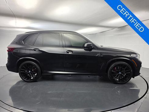 Used 2022 BMW X5 sDrive40i w/ M Sport Package RWD image 3