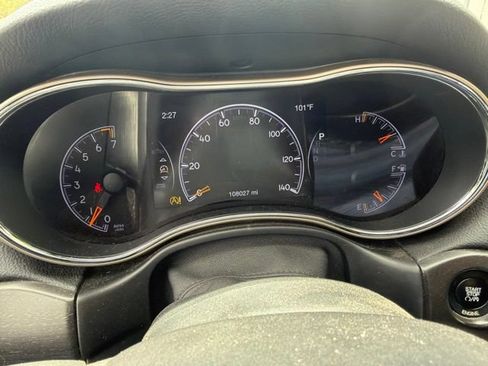Used 2016 Jeep Grand Cherokee Laredo w/ Quick Order Package 23E AWD/4WD image 7