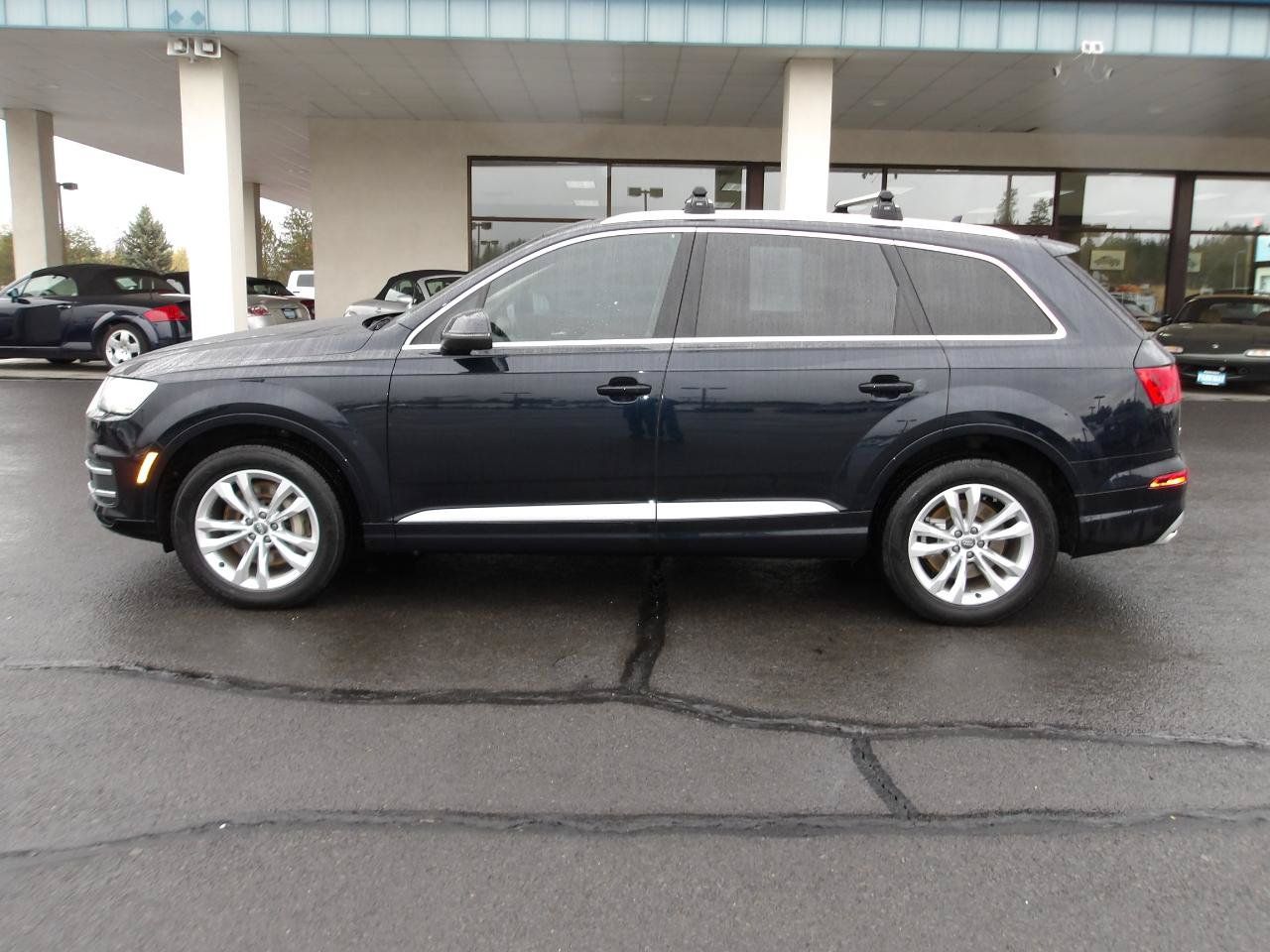 Used 2018 Audi Q7 3.0T Premium Plus AWD/4WD image 2