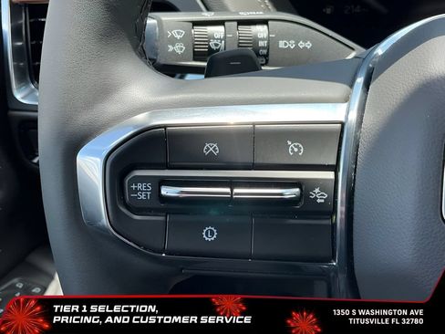 Certified 2025 GMC Yukon Denali RWD image 29