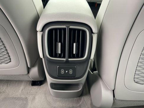 New 2025 Hyundai Ioniq 6 SEL image 15