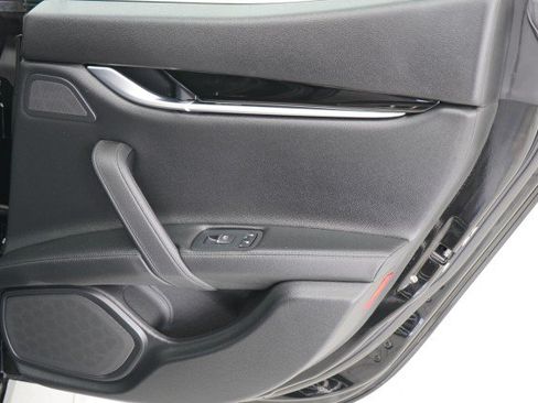 Used 2019 Maserati Ghibli S Q4 AWD/4WD image 62