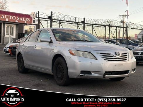 Used 2008 Toyota Camry 4dr sl image 4