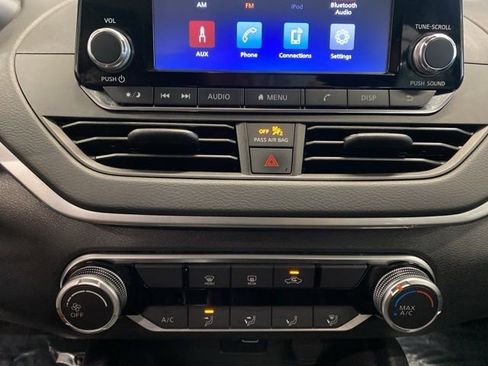 Used 2023 Nissan Altima 2.5 S image 19